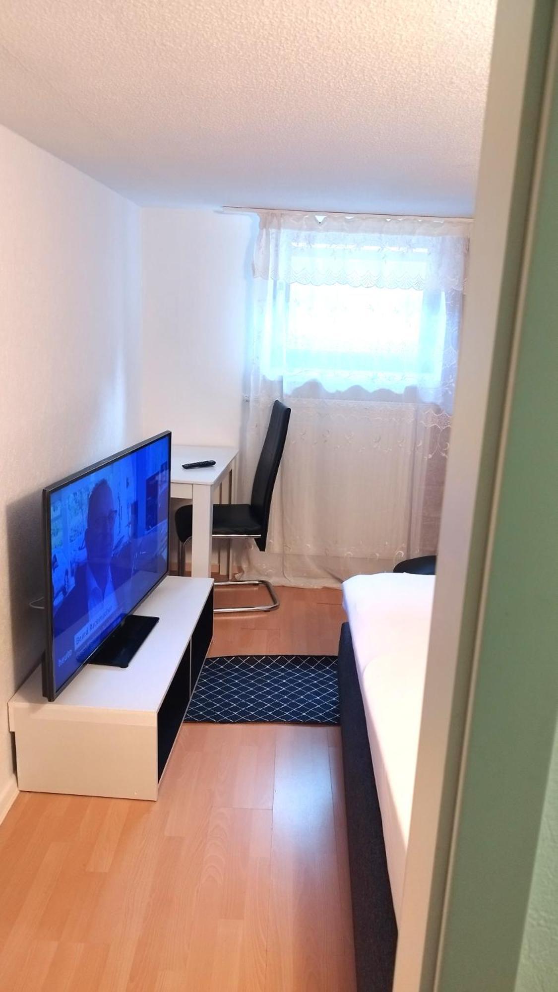 Ferienwohnung In Friedberg Fuer Max 9 Personen Im Ug מראה חיצוני תמונה